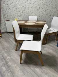 Кухонні стільці дерев'яні