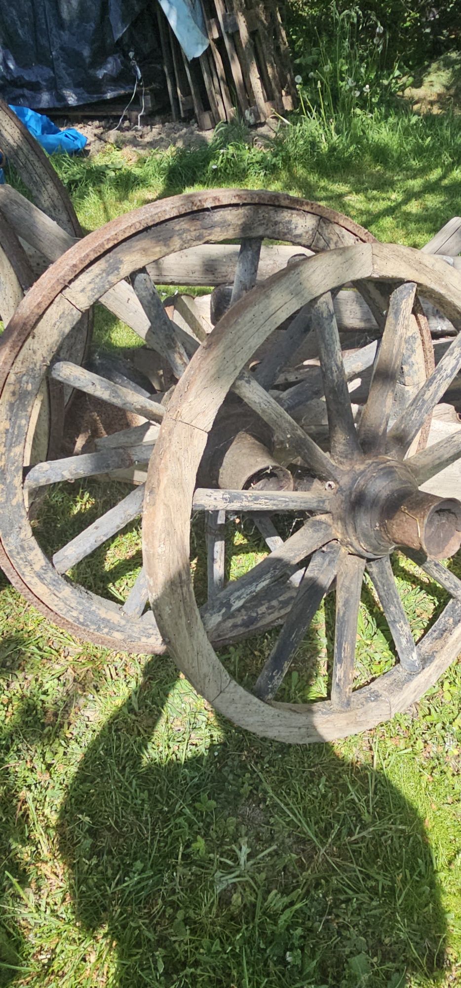 Wóz konny na żelaznych kołach(do renowacji)