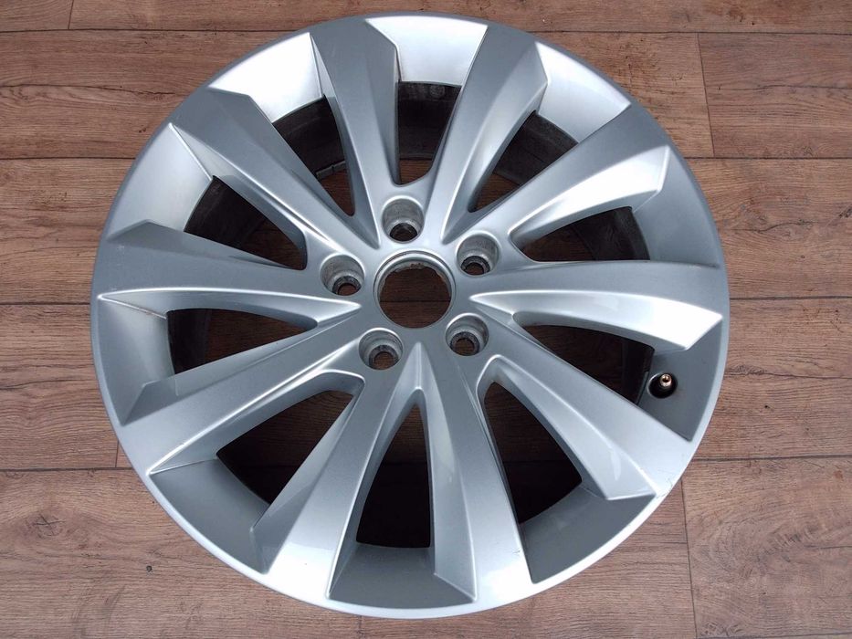 Felga Seat 17x7 5x112 ET39 ładna