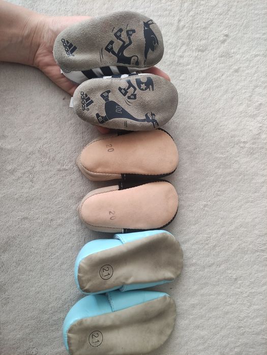 Дитячі тапочки, кеди, пінетки з м'якою підошвою