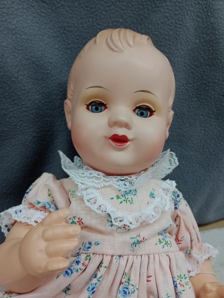Retro lalka z lat 80