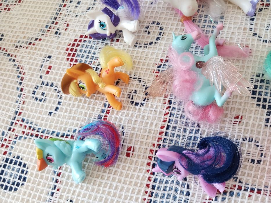 Brinquedos : lote 12 póneis, venda apenas em conjunto