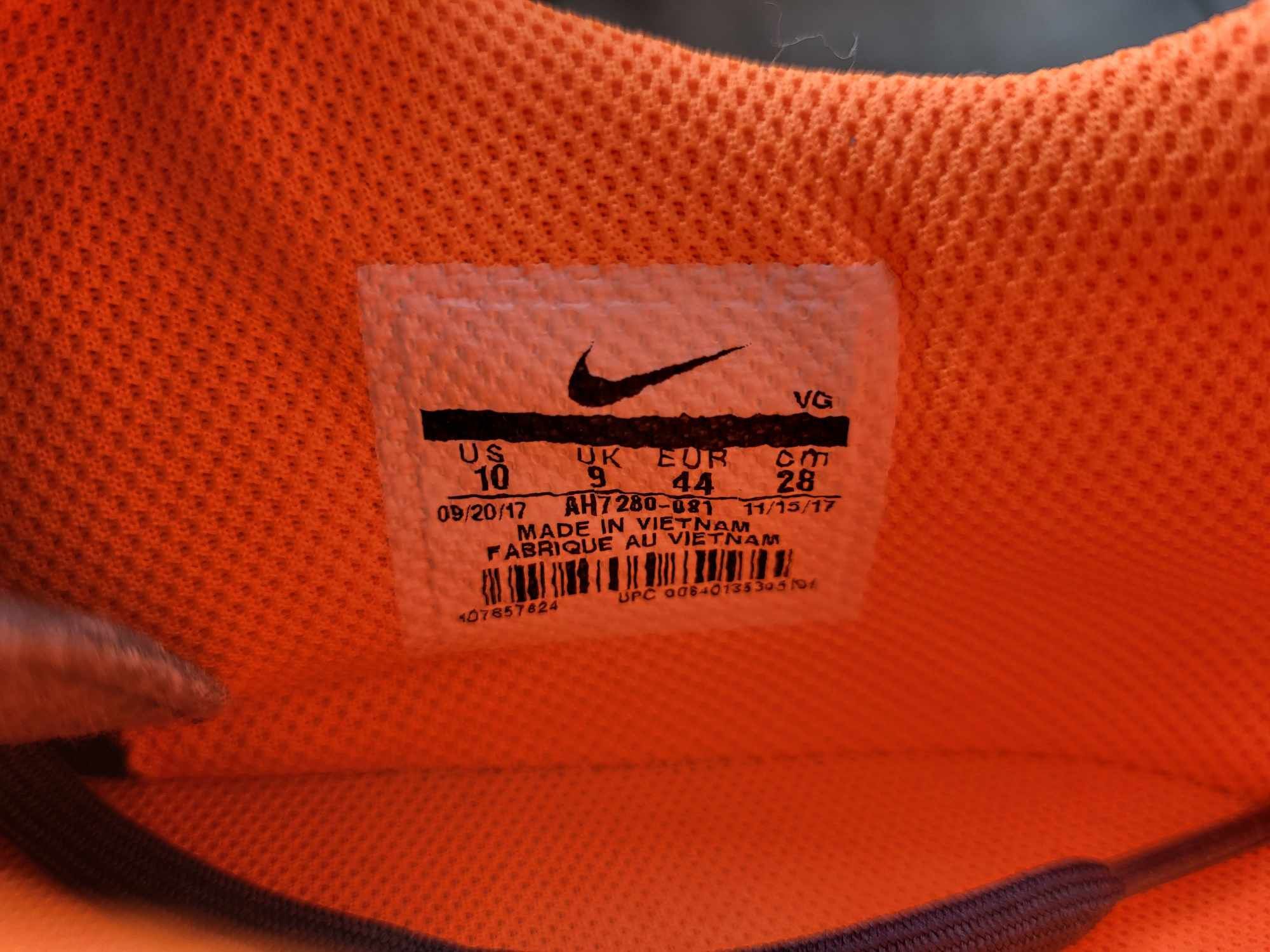 Buty halowe, halówki Nike Phantom Academy HypervenomX, wkładka 28cm, N