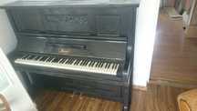 Pianino sprzedam