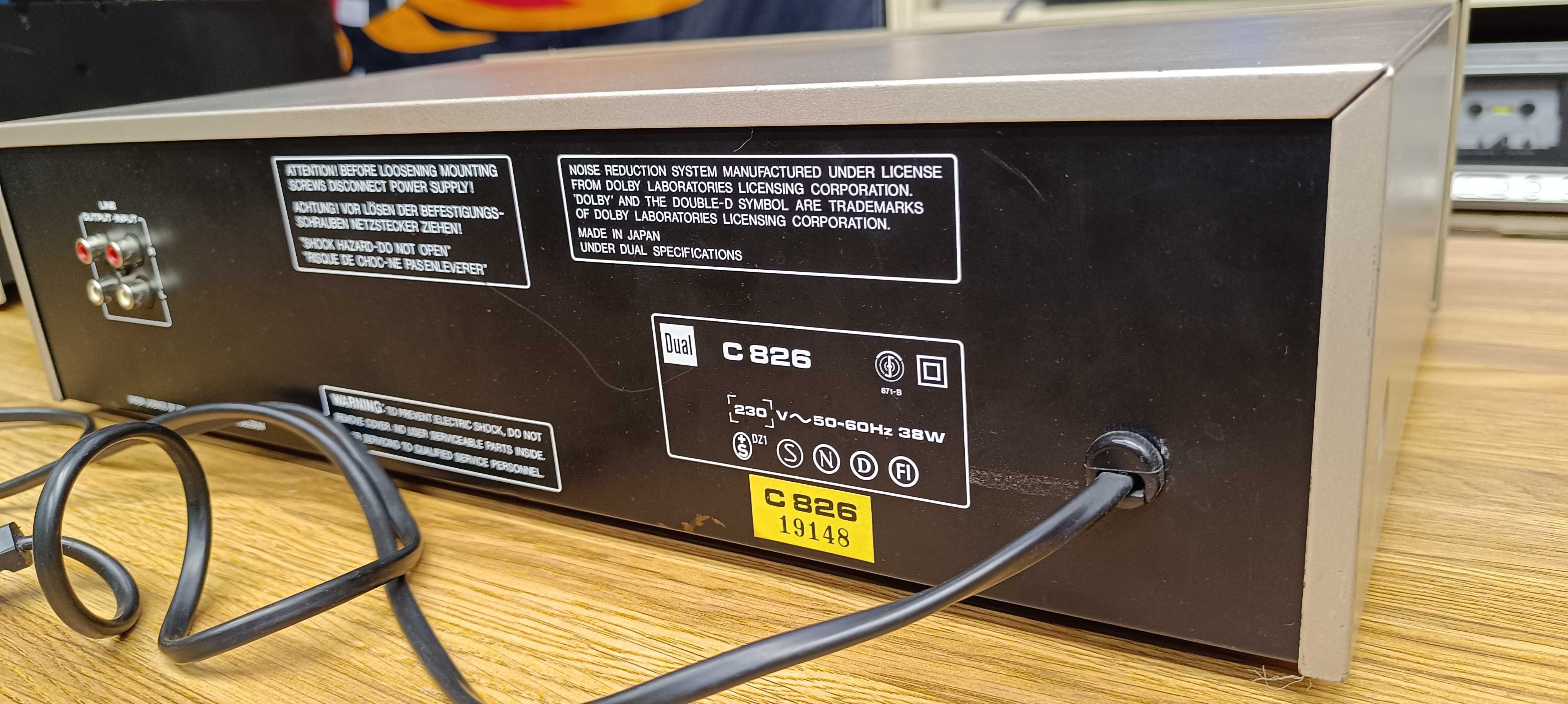 Кассетна дека Dual C 826