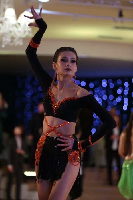 Сукня для латини