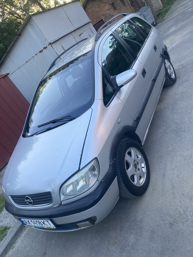 Продам Opel Zafira A