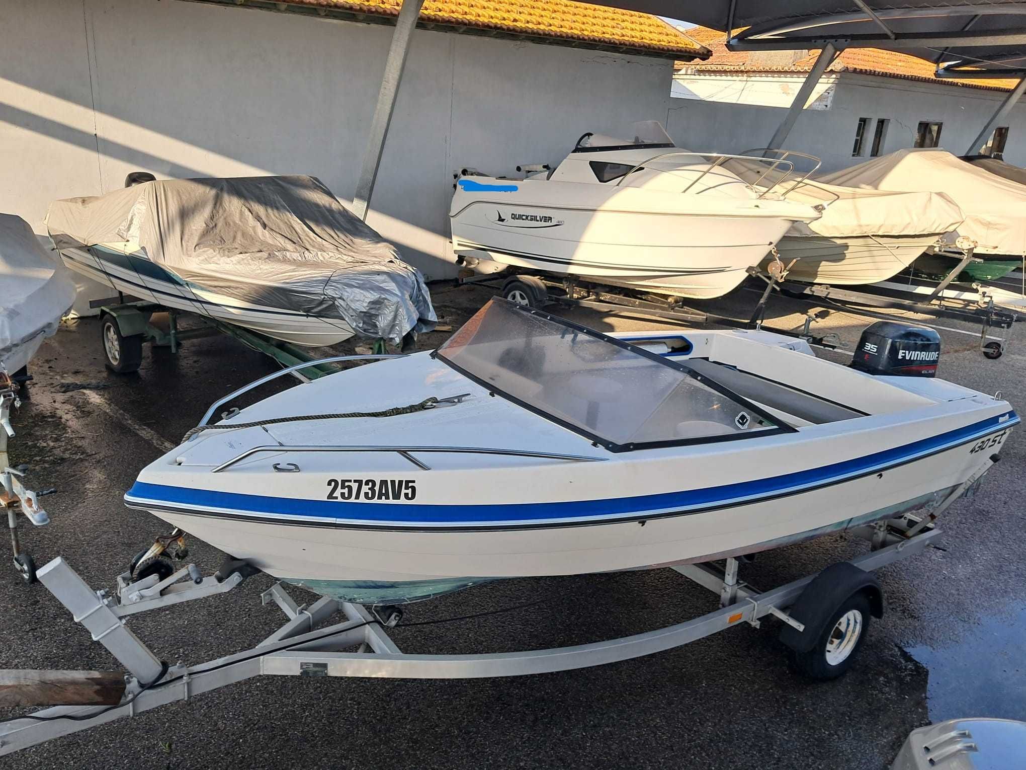 Lancha Riamar 430 com lugar Marina EPA