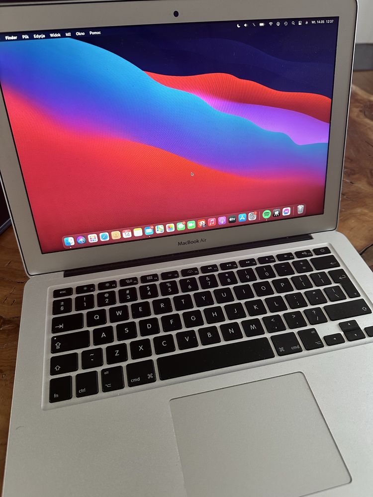 Macbook Air 13 ” early 2014