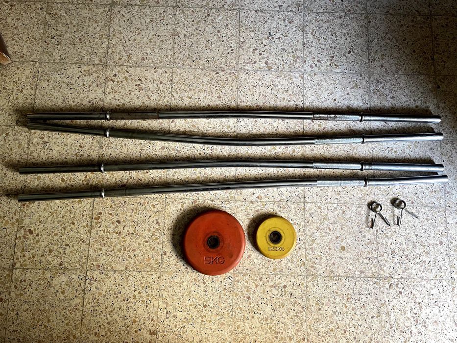 Barras de musculação para pesos/halteres