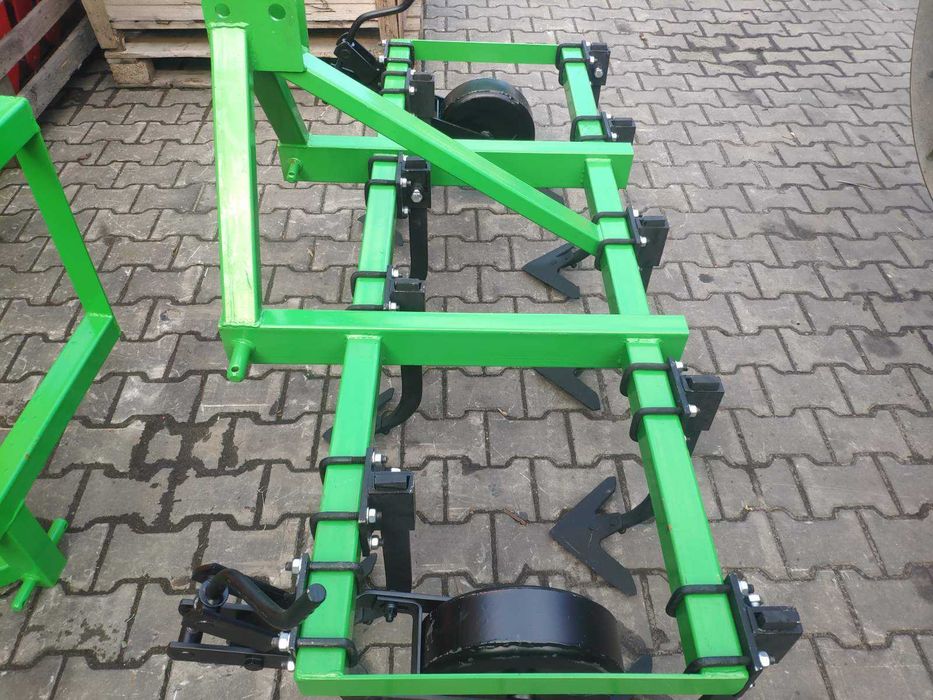 Культиватор Bomet пружинні стрілчасті лапи