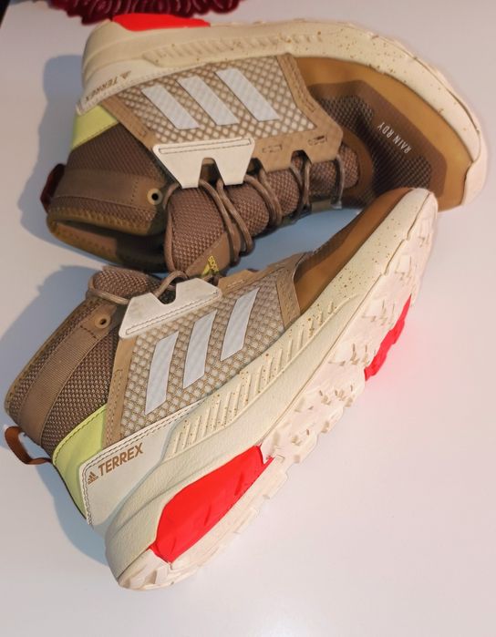 Buty zimowe terrex 36