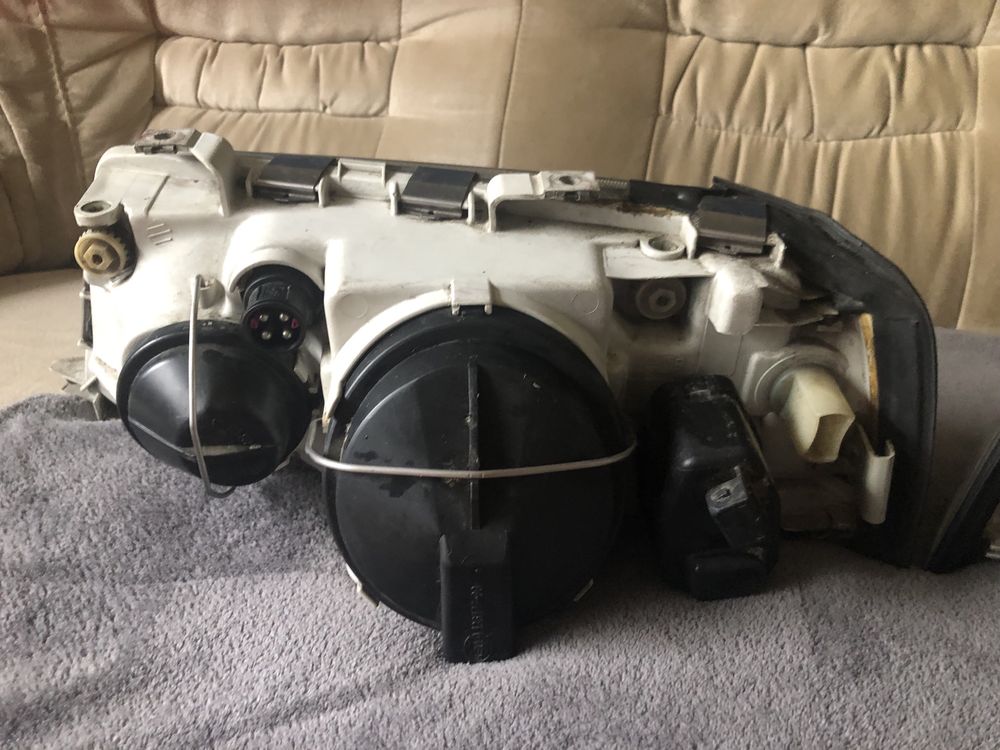 Lampy zespolone audi 80 b4 v6