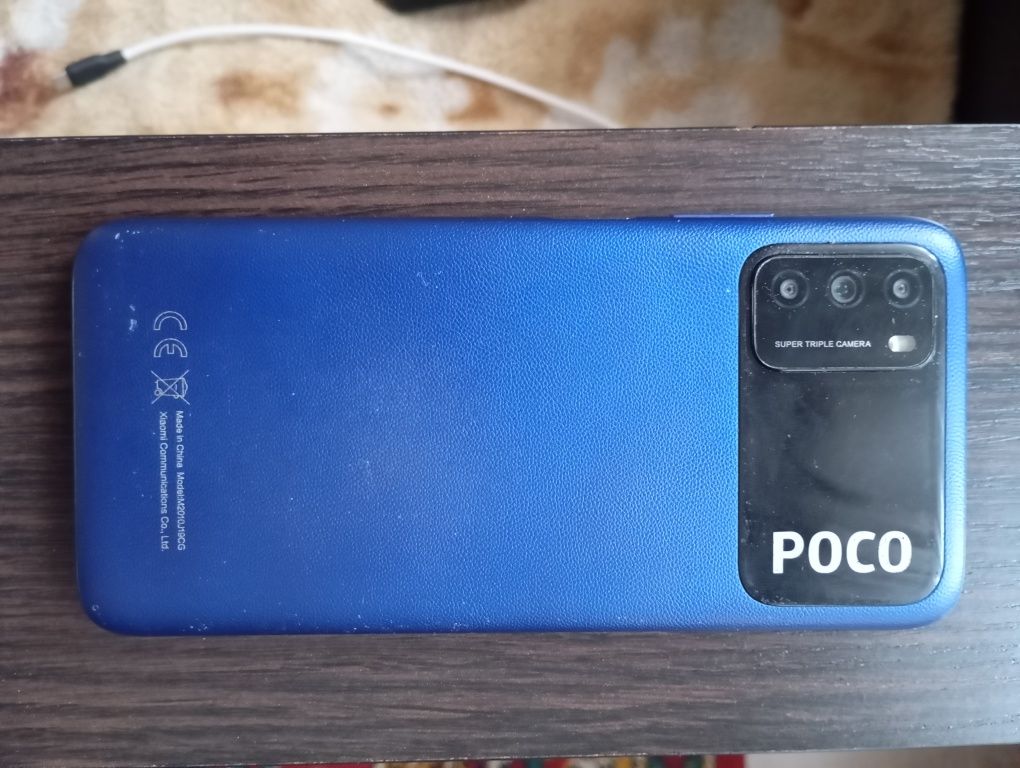 Продам  телефон Poco m3