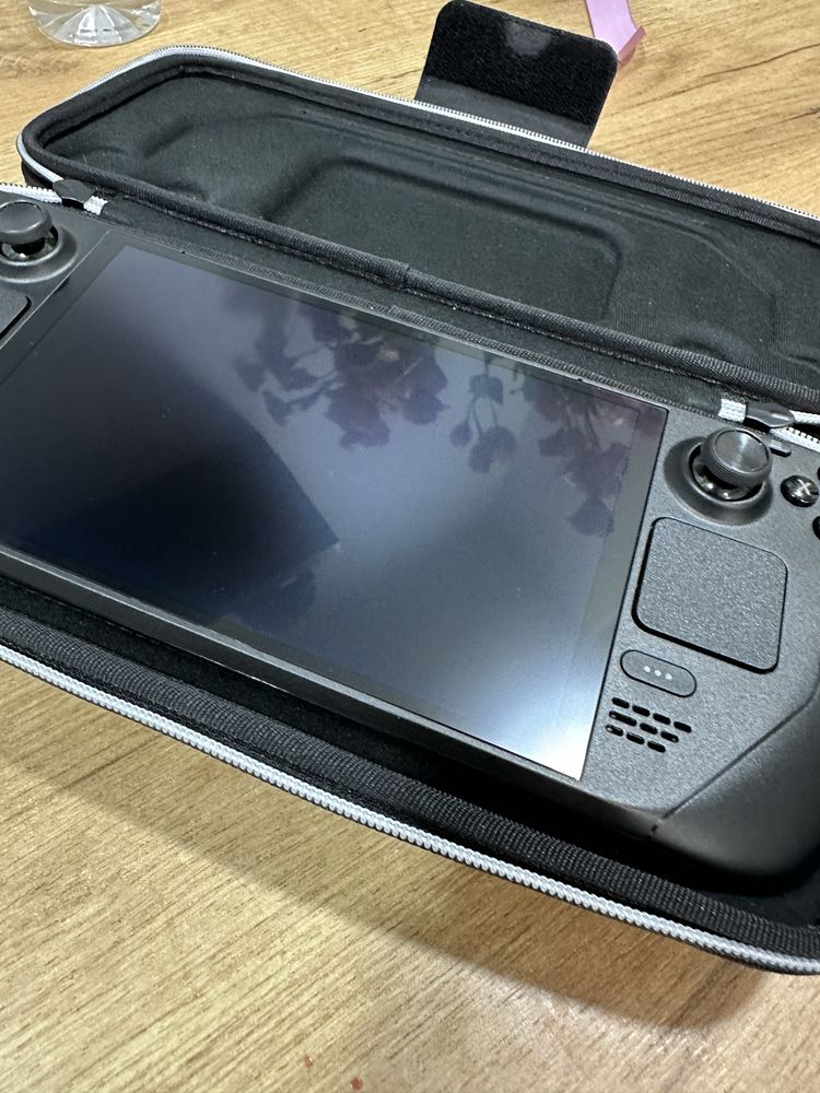 Ігрова консоль Valve STEAM DECK OLED 1TB
