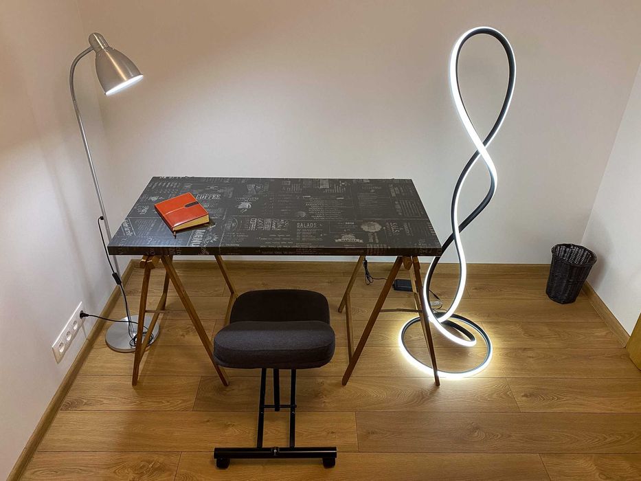 Nowe designerskie biurko szer. 119 cm - blat żaroodporny gr. 4 cm