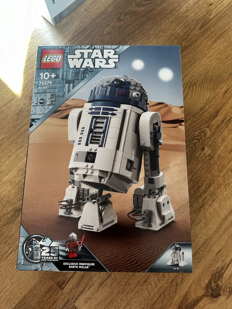 LEGO Star Wars 75379 R2-D2