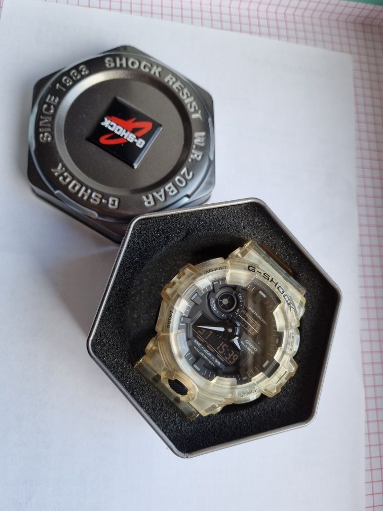 Zegarek Casio G-SHOCK GA-700SKE