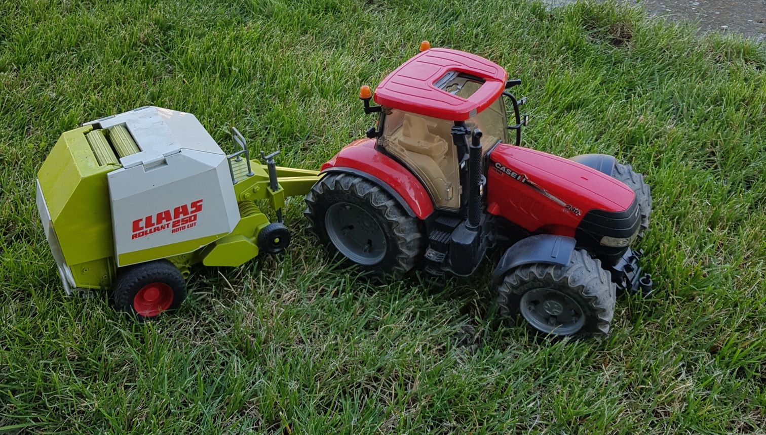 Sprzedam traktor Bruder z maszynami