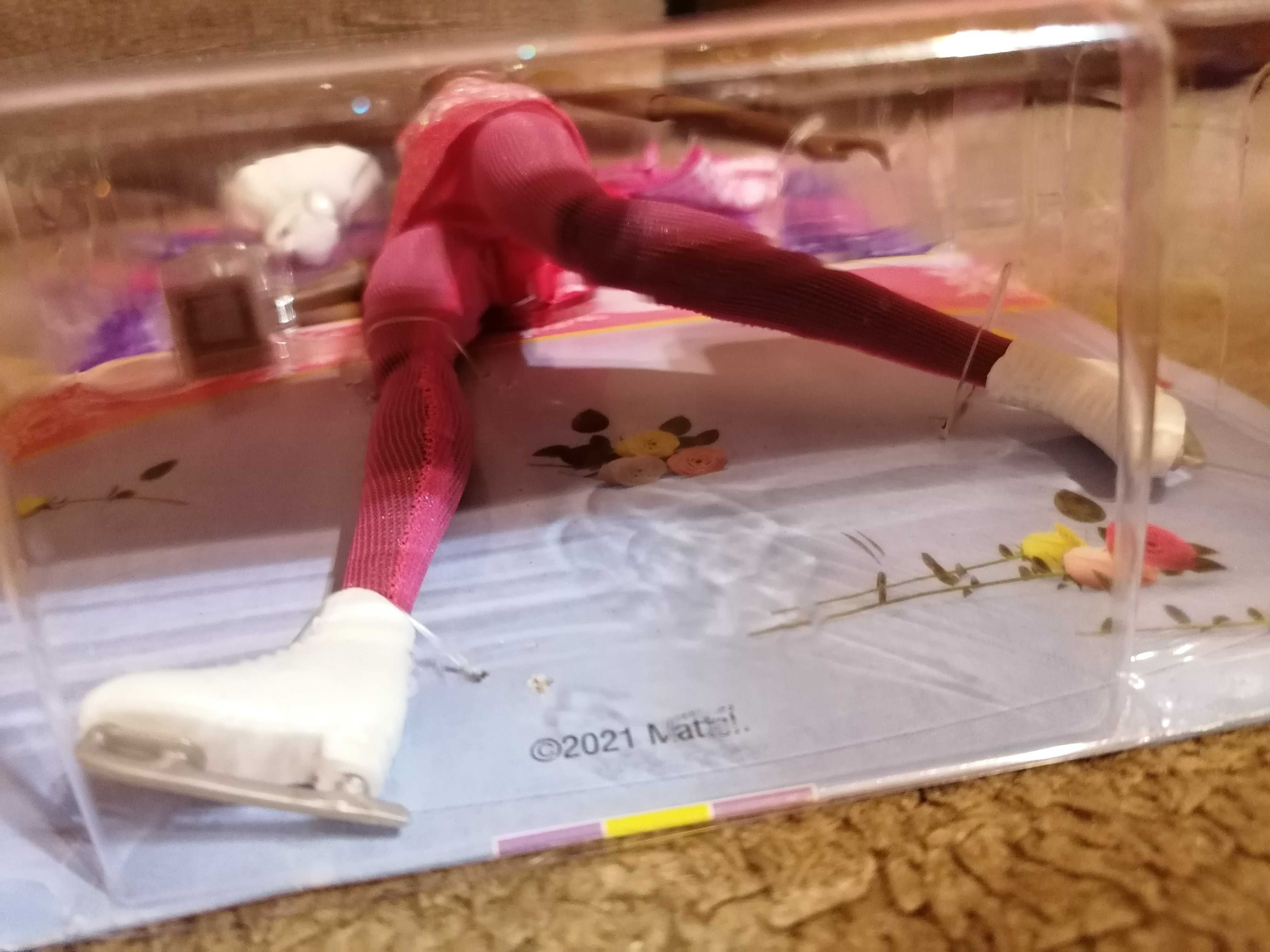 Barbie łyżwiarka kariera ciemnoskóra NOWA ruchome stawy HCN31