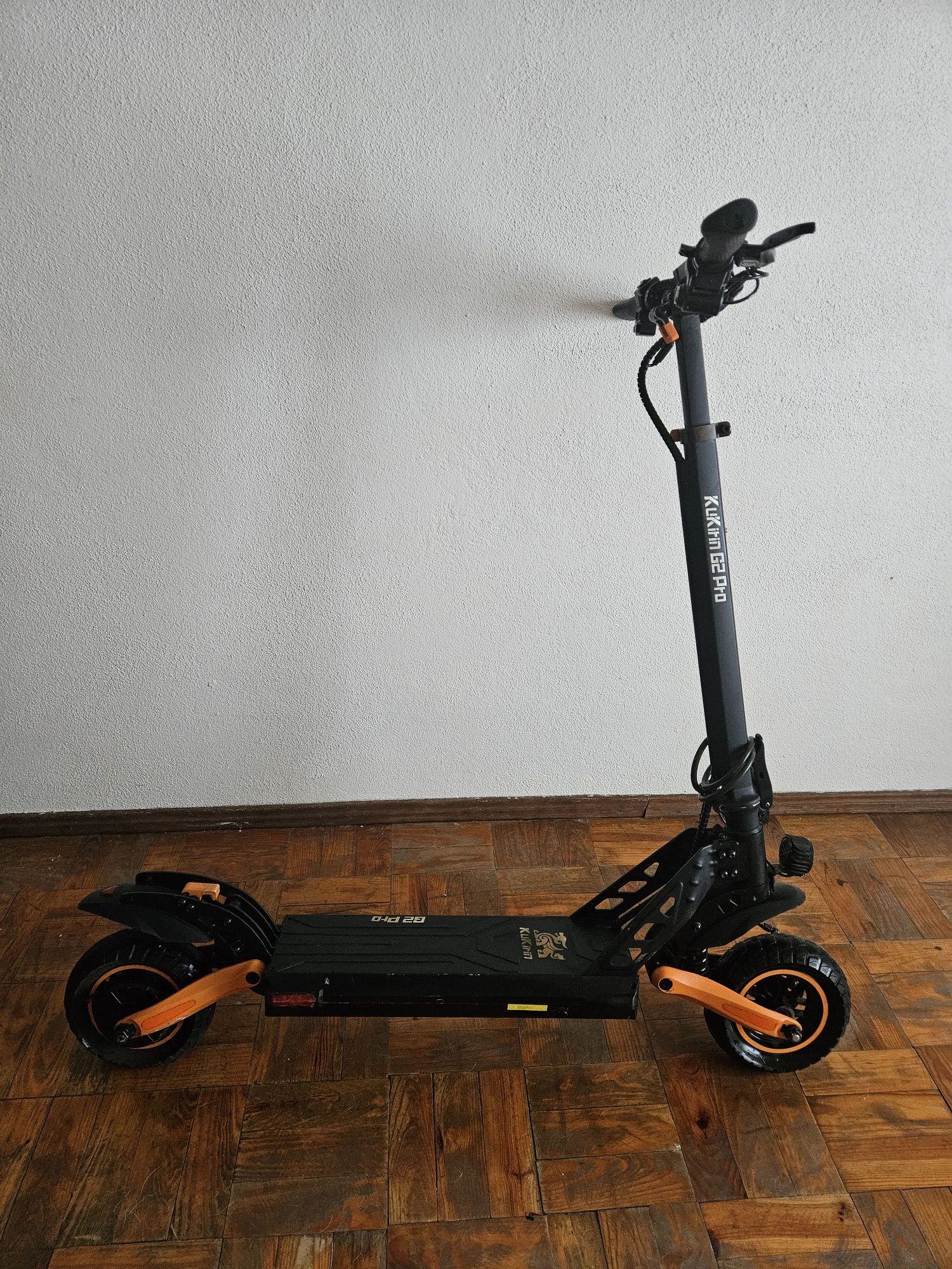 Vendo ou troco por drone trotinete kuririn G2 Pro