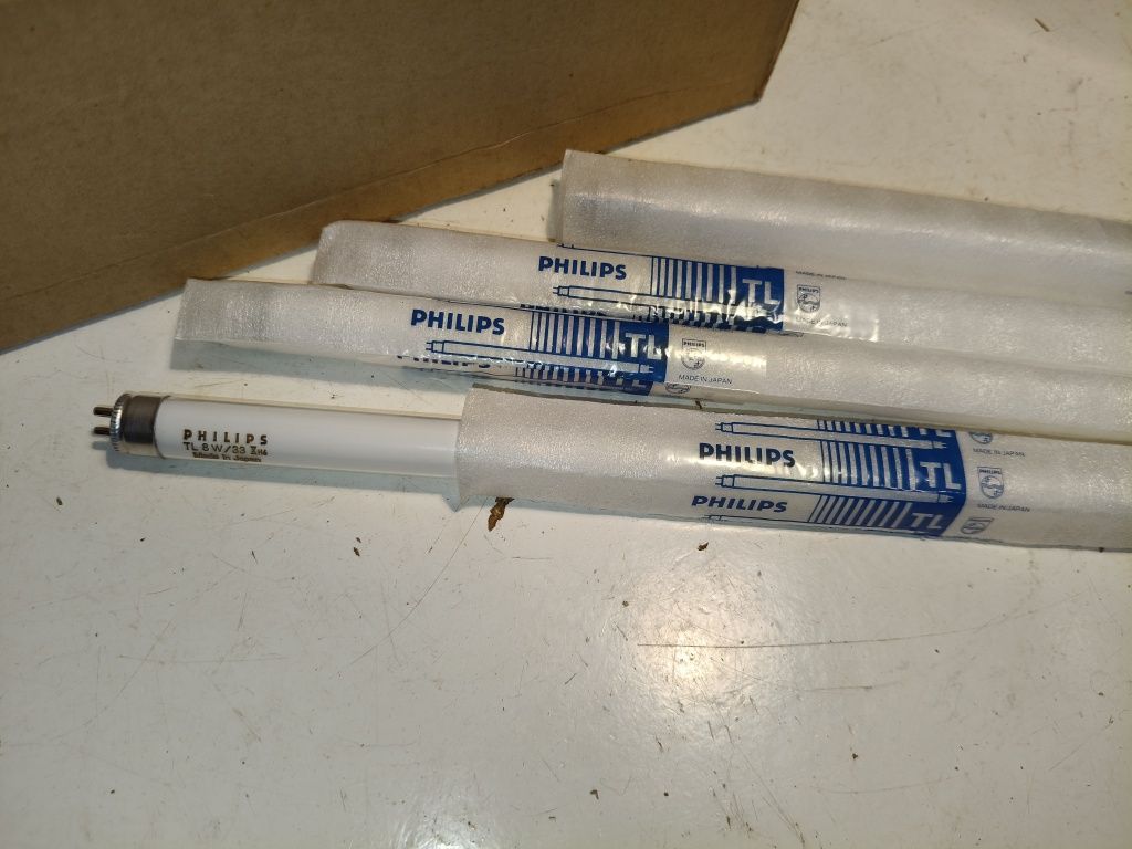Lâmpadas caixa 24