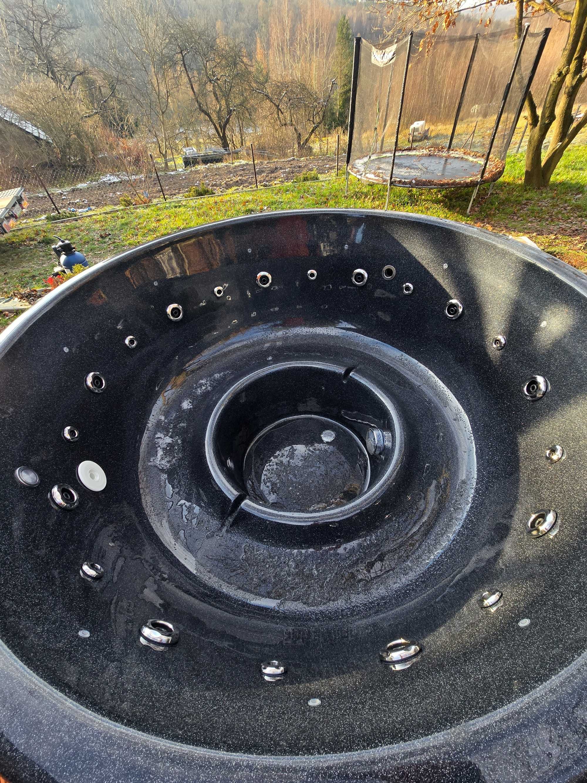 Balia ogrodowa jacuzzi wanna spa
