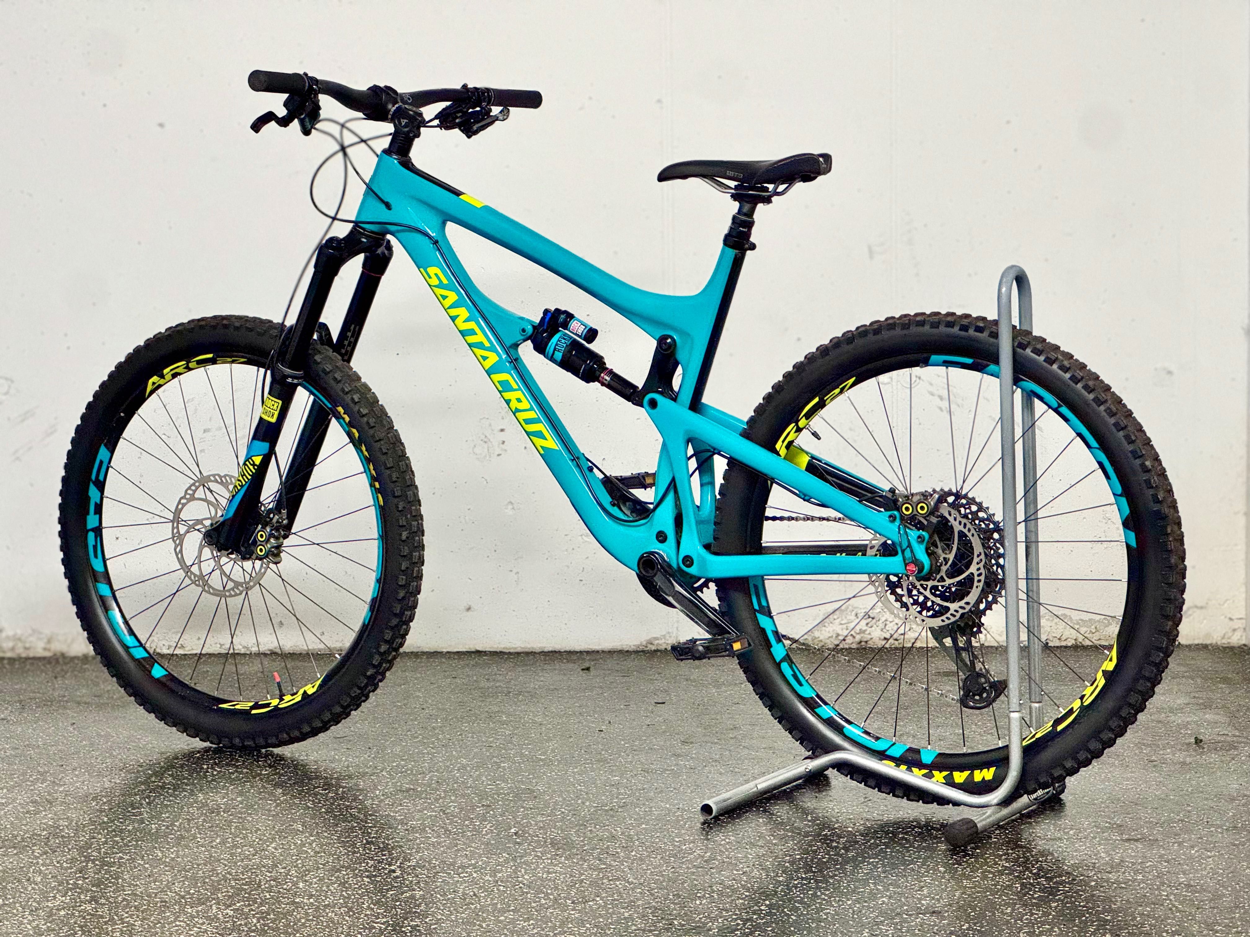 Santa Cruz Nomad C L Kola 27,5 RS Pike Magura MT7 Easton jak NOWY