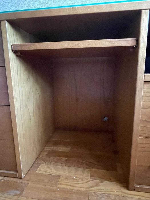 Secretaria de madeira maciça