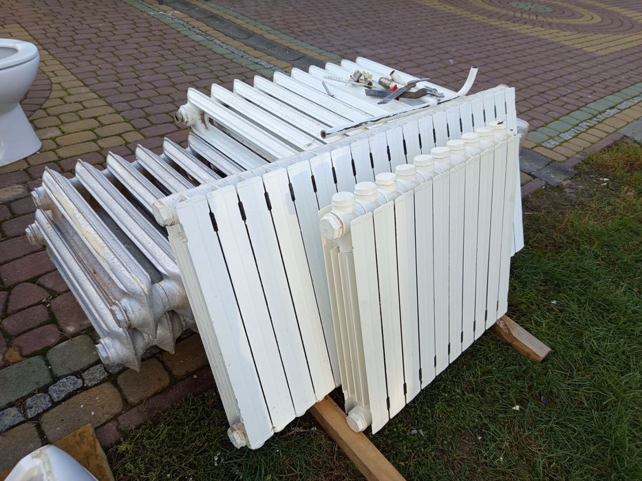Grzejniki aluminiowe i żeliwne
