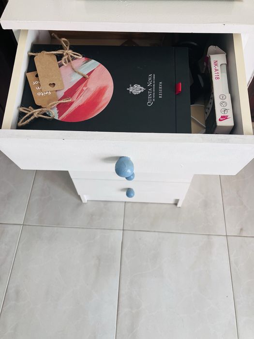 Movel Camiseiro com 5 gavetas branco