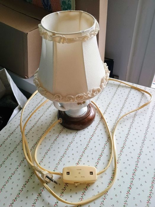 Lampa stołowa nocna z uchem Polam Poznań lampka