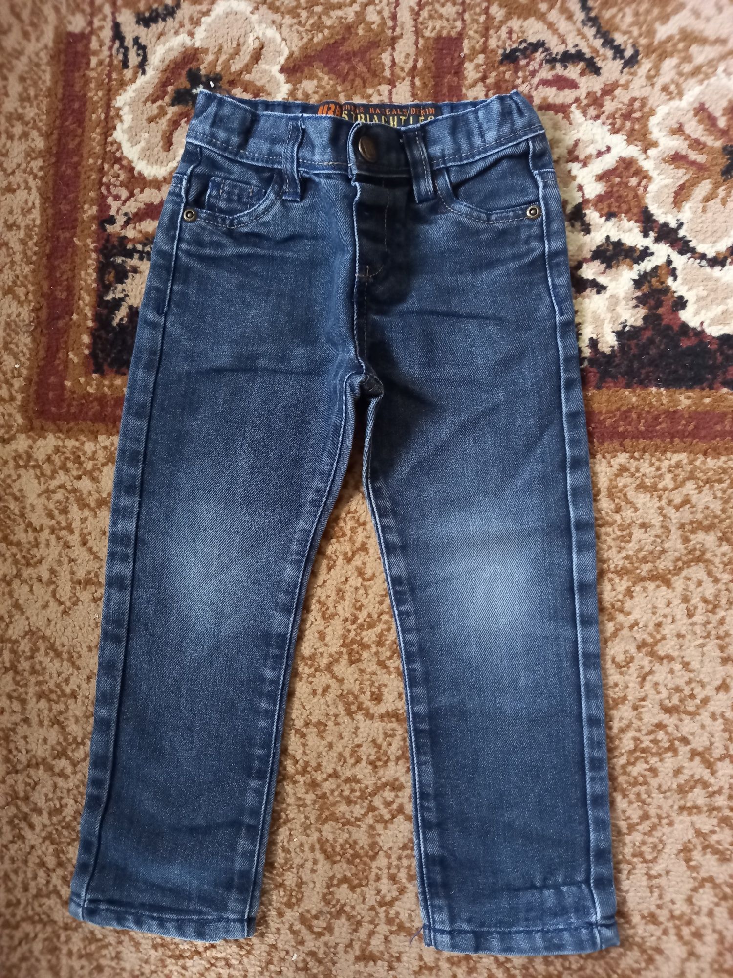 R 98 jeansy miękkie