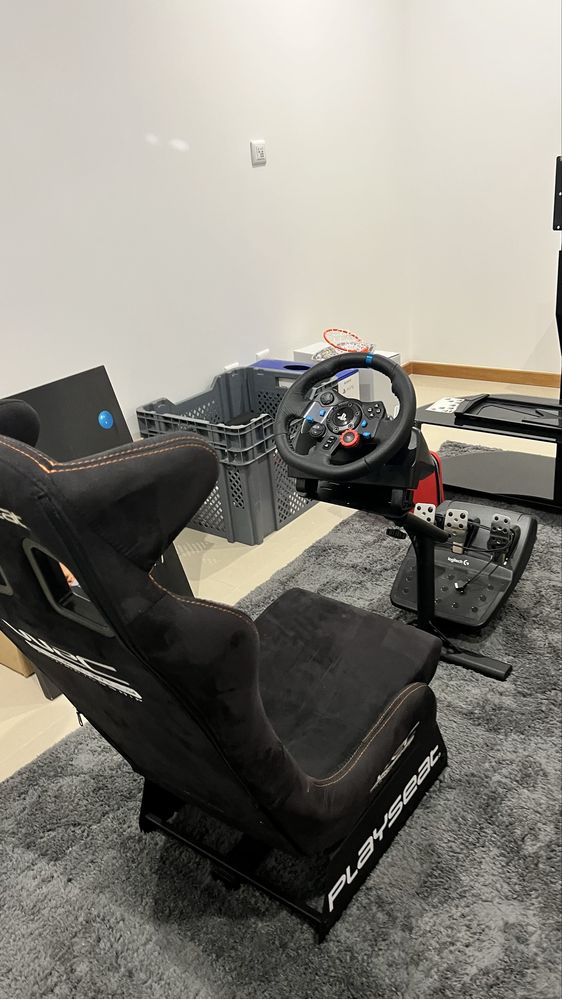 Simulador/volante e pedais g29/cambio manual/ cadeira