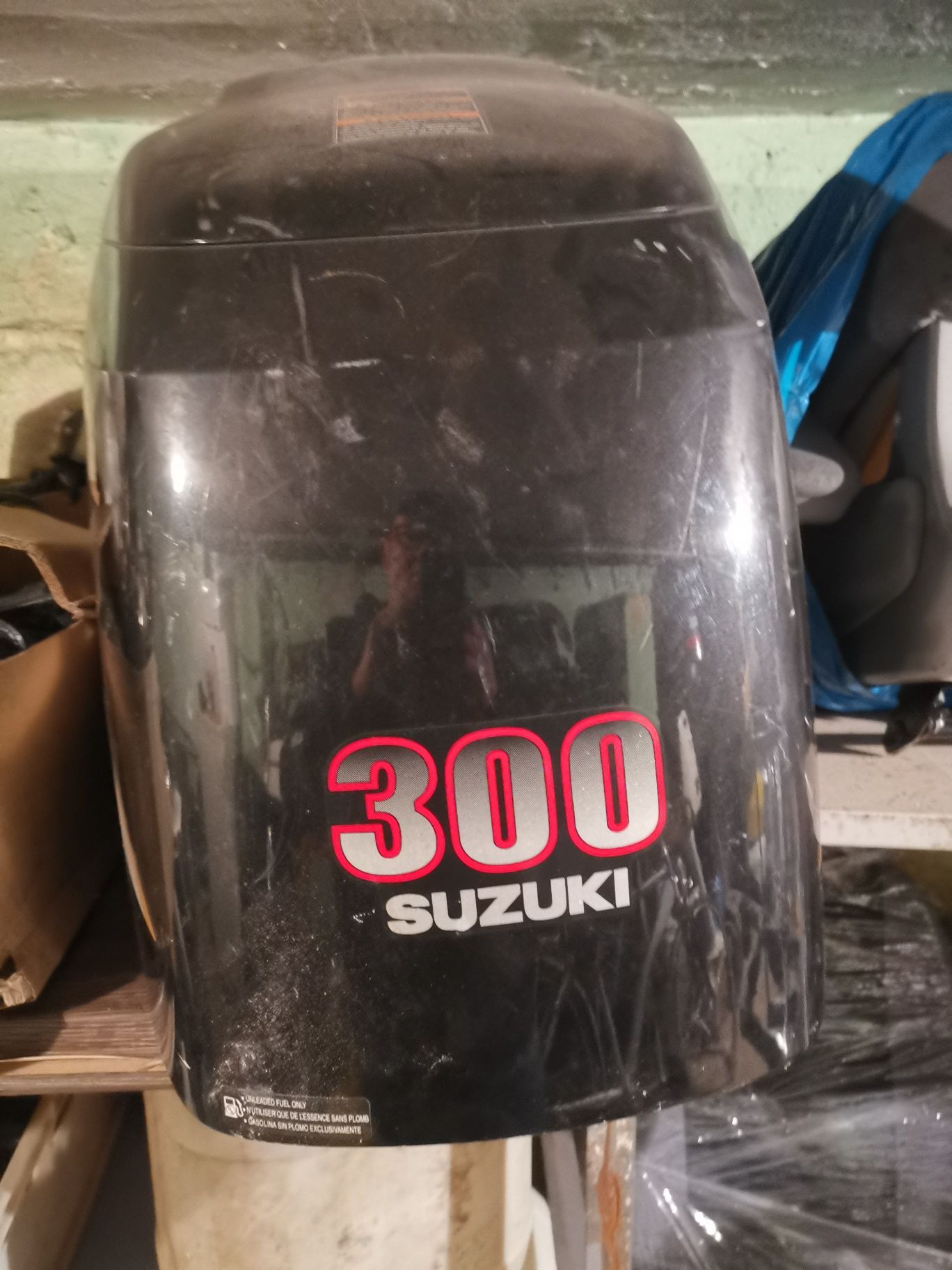 Pokrywa kapa obudowa suzuki DF 300. DF250 zaburtowy