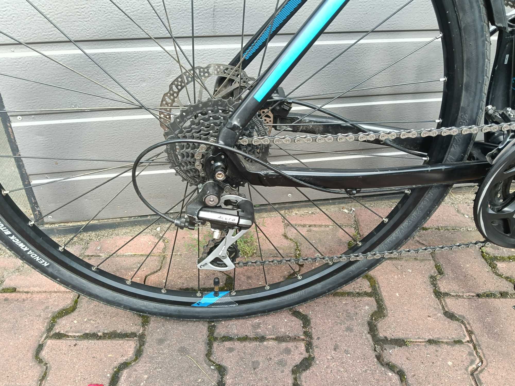 Sprzedam rower trekingowy CUBE Curve Pro