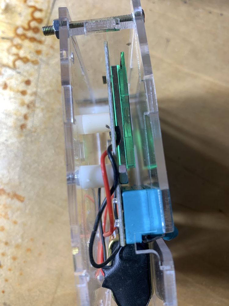 Tester podzespolow elektronicznycz