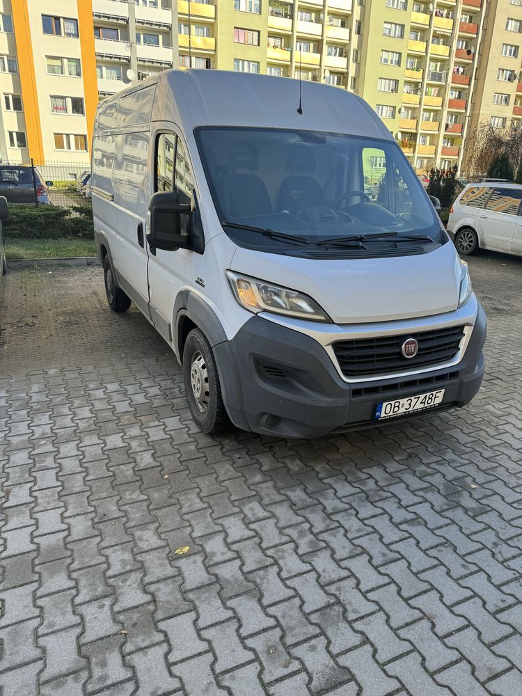 Wynajem samochodow busy i osobowe