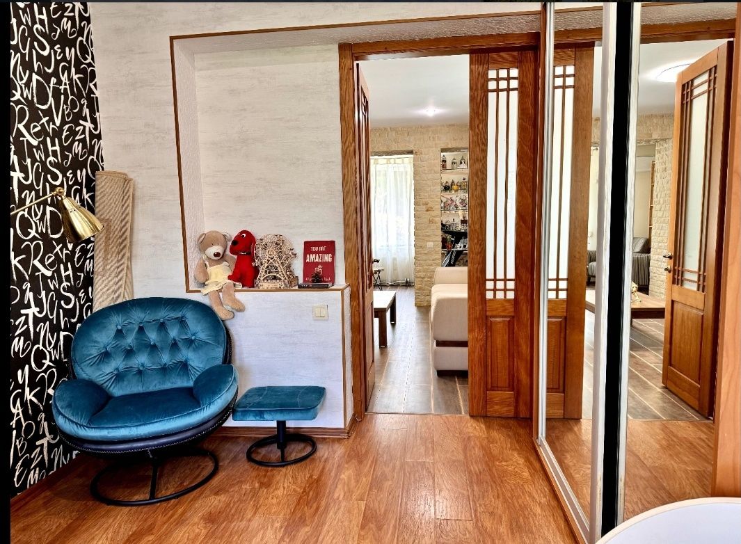 Продам шикарный дом 121 кв м, евроремонт, 4 комнаты, 12 соток