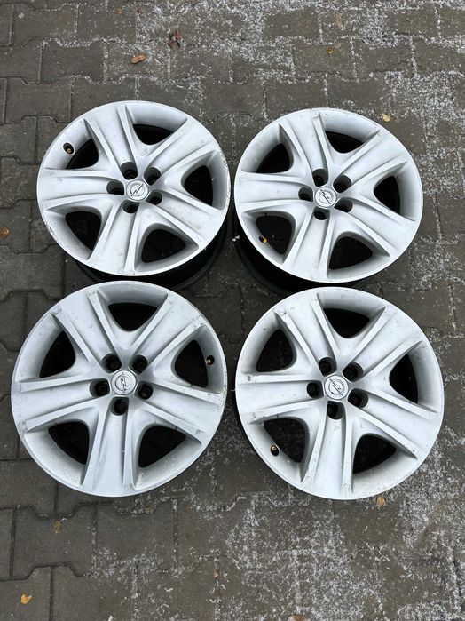 5x105 7j x 17" et42 OPEL OE felgi stalowe strukturalne