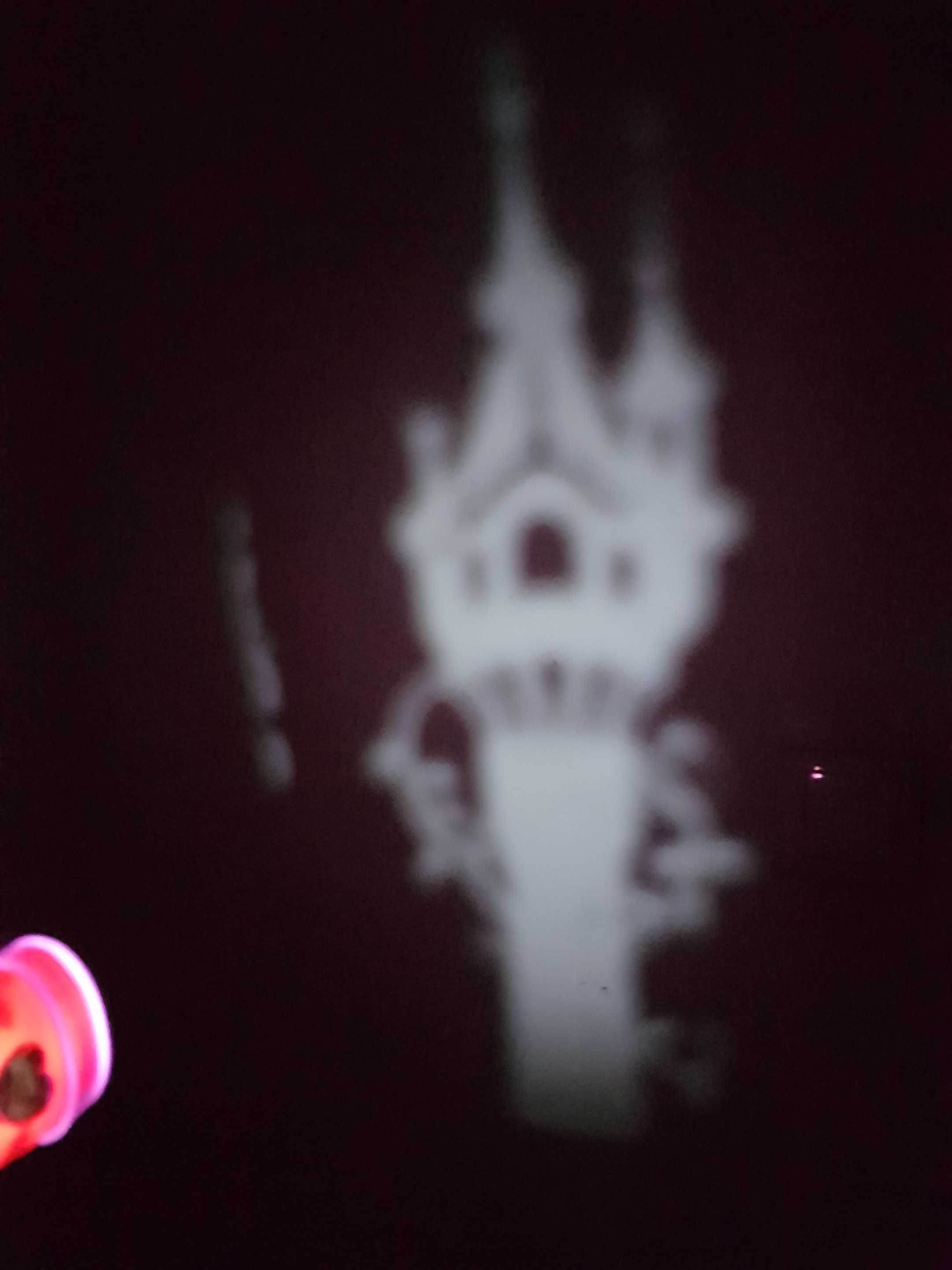 Latarka Disney Księżniczki Cienie na ścianie Kopciuszek Bella Roszpunk