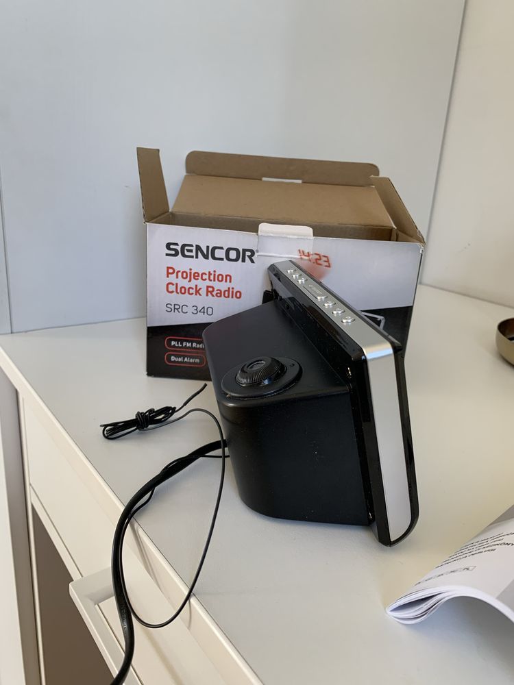 Radiobudzik Sencor