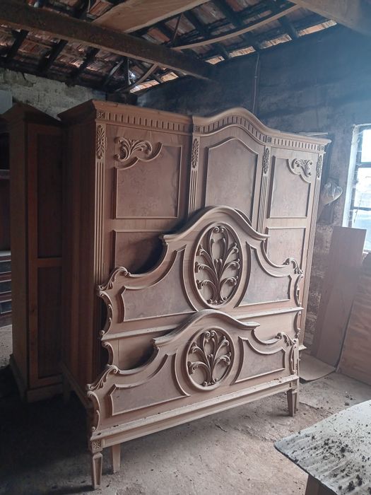 Moveis vintage a cru