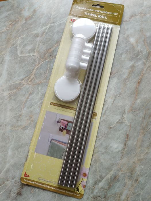 Кронштейн,  вішалка, тримач . для ванної кімнати , кухні, гардеробної