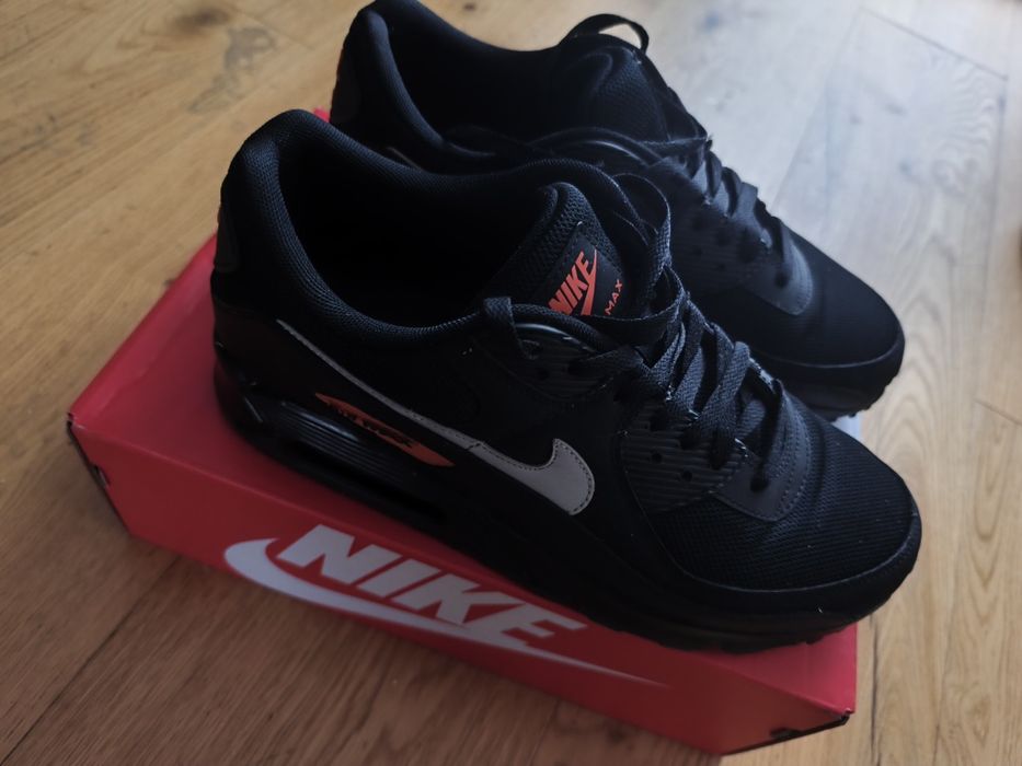 Buty Nike air max Buty Under Armour