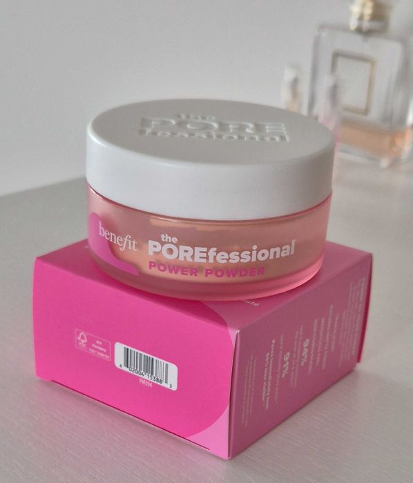 Puder sypki Benefit POREfessional Power Powder