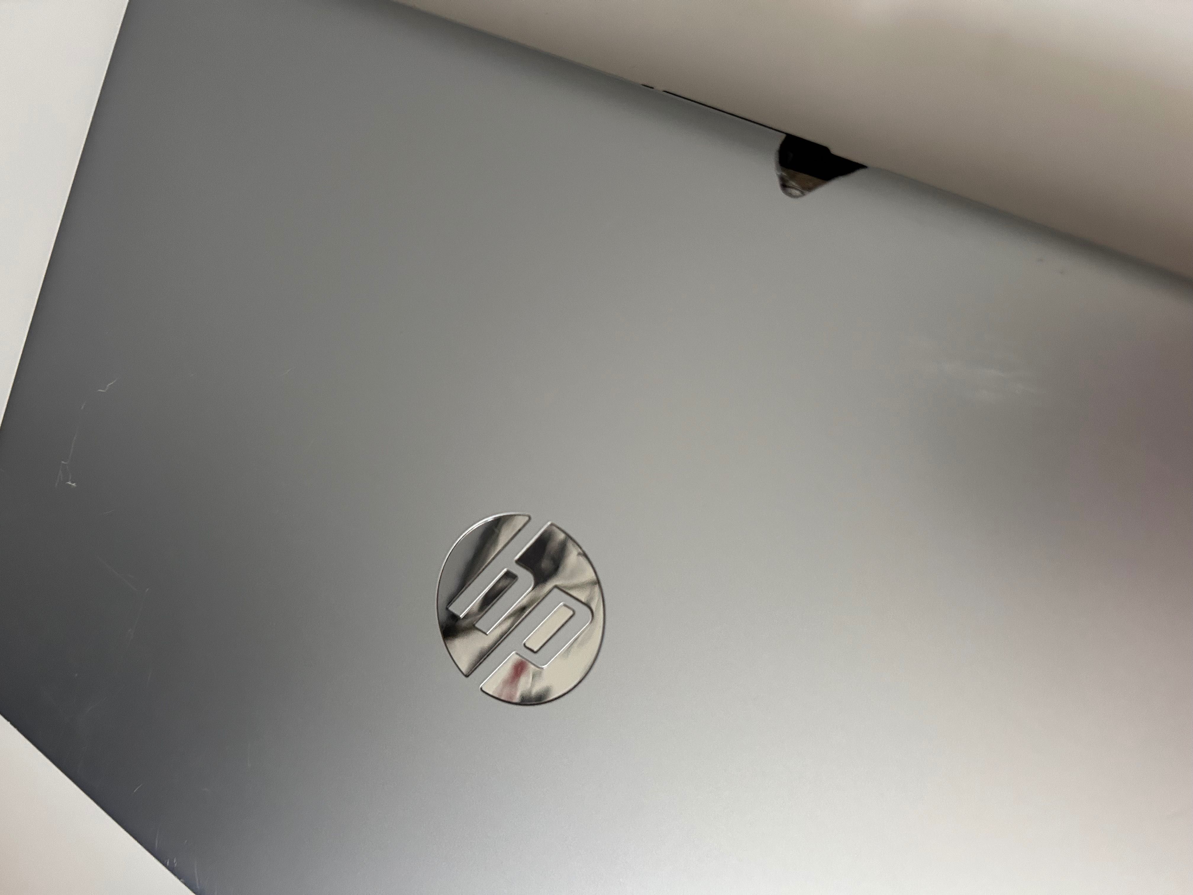 Sprzedam laptopa HP