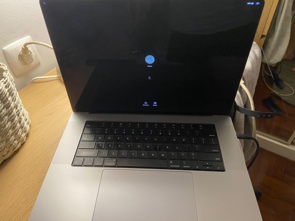 MacBook pro 16 para peças