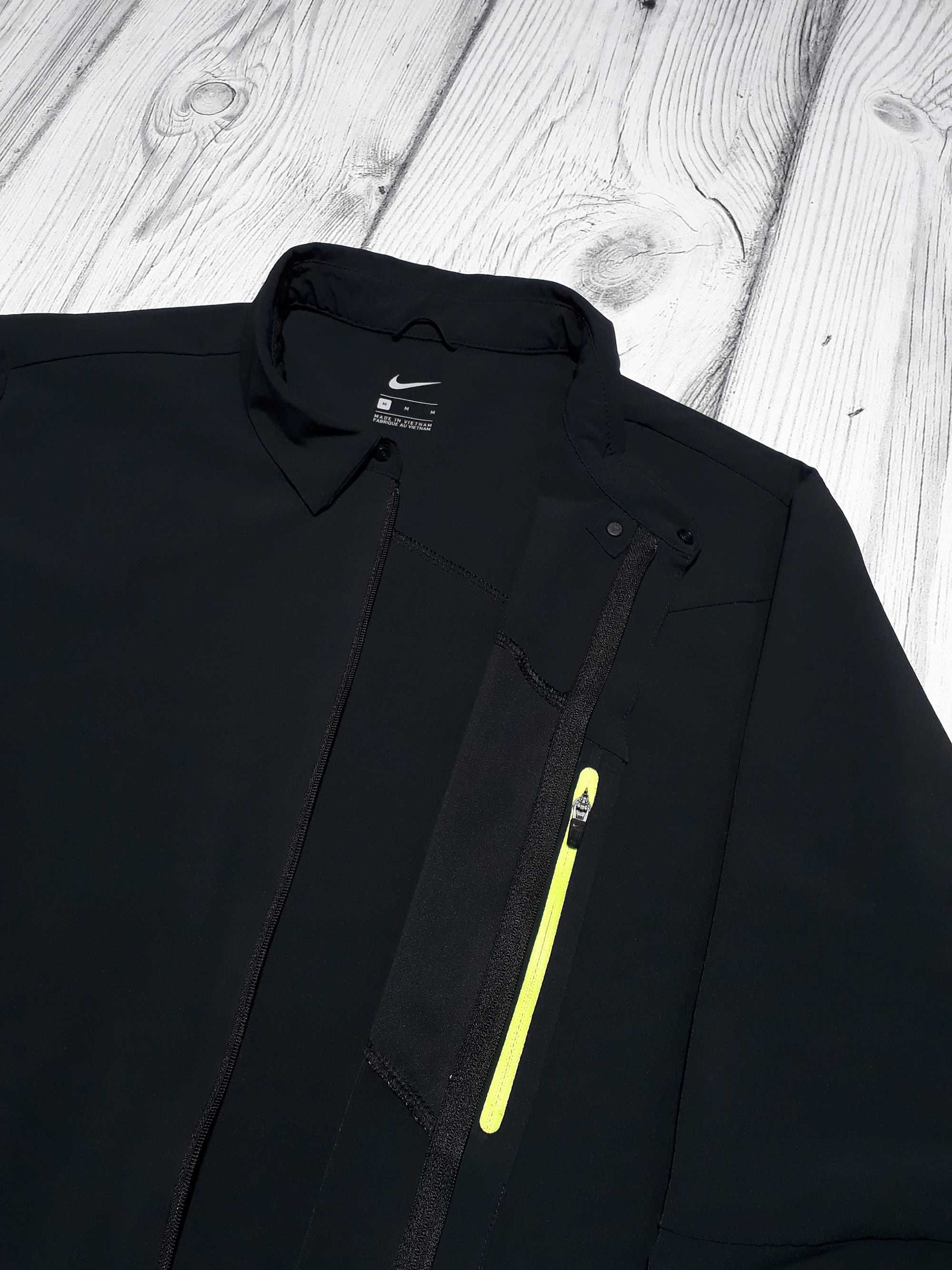Вітровка Nike оверширт розмір М