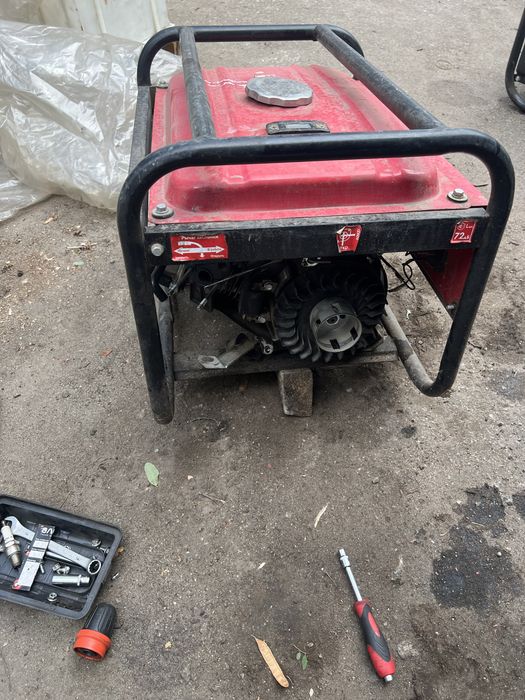 Ремонт Генераторів, Бензогенераторів, обслуговування, виїзд.